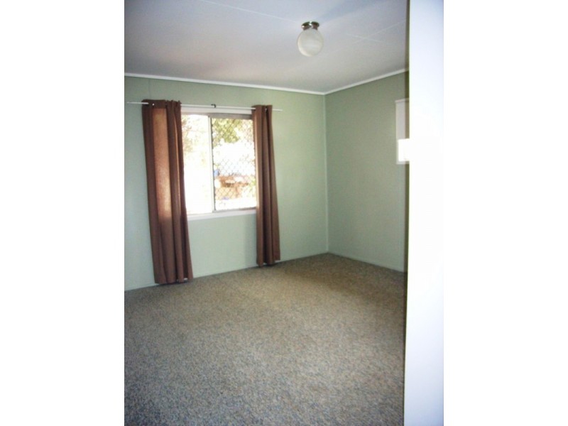 20 Avondale Street, Newtown QLD 4350