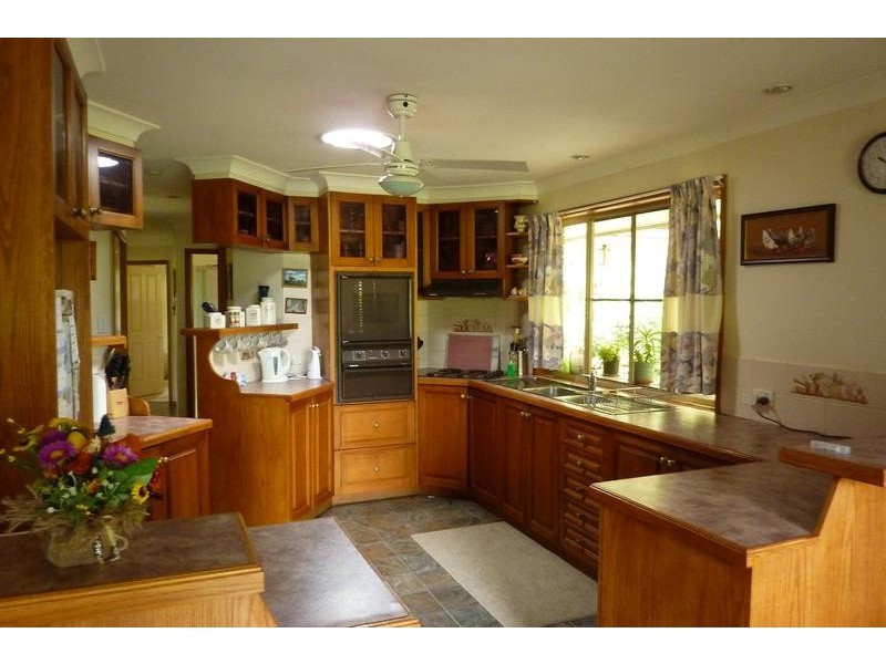 6 Diana Crescent, Postmans Ridge QLD 4352