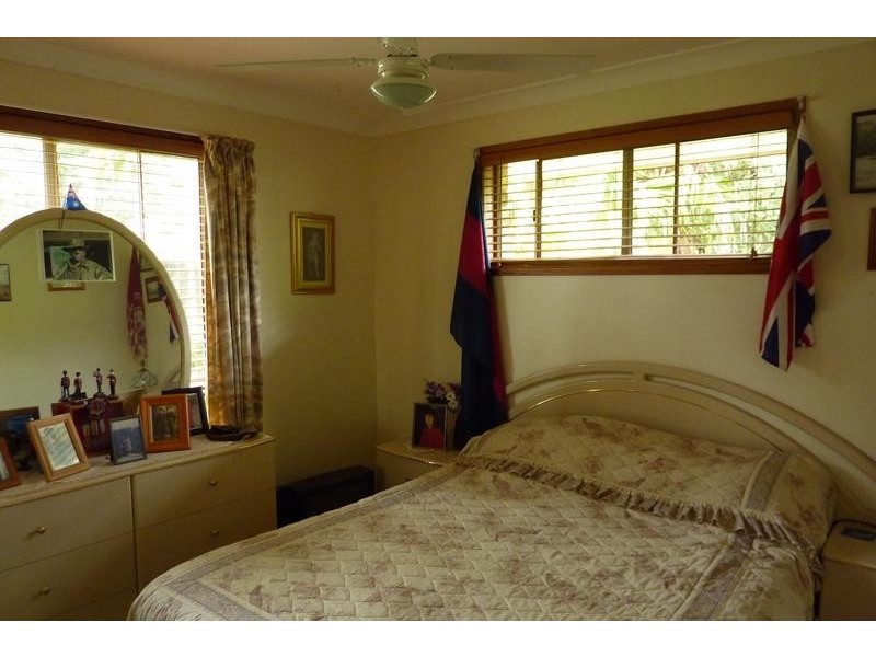 6 Diana Crescent, Postmans Ridge QLD 4352