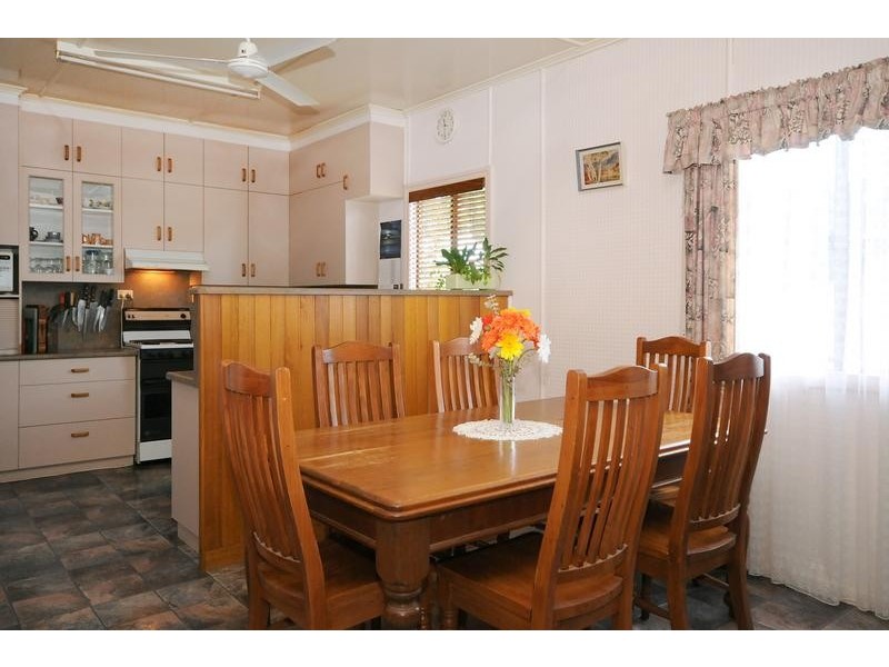 19 Bothwell Street, Newtown QLD 4350