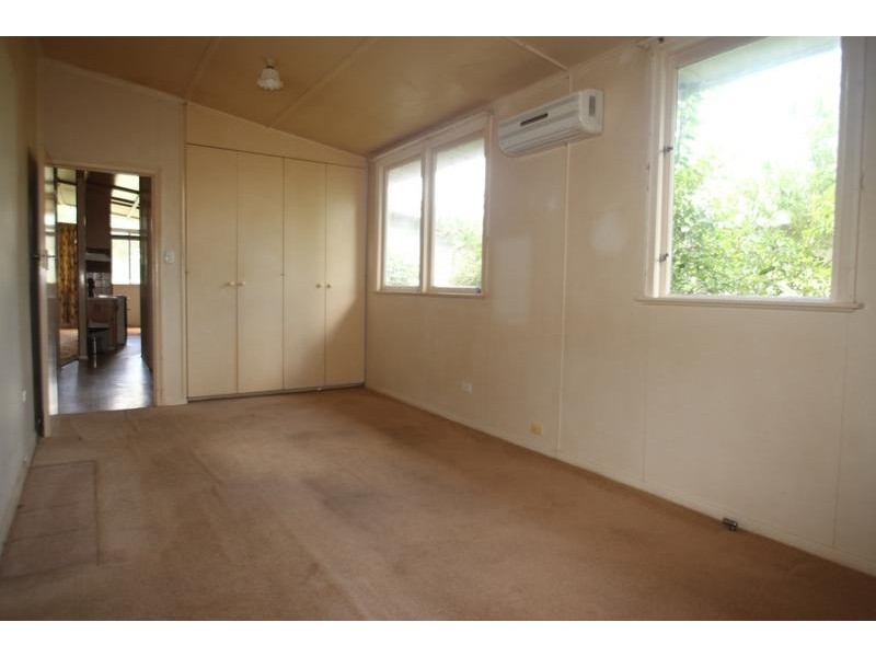 7 Burke Street, Rangeville QLD 4350