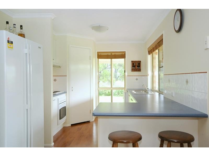 26 Kennedy Street, Cabarlah QLD 4352