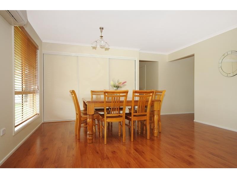 26 Kennedy Street, Cabarlah QLD 4352
