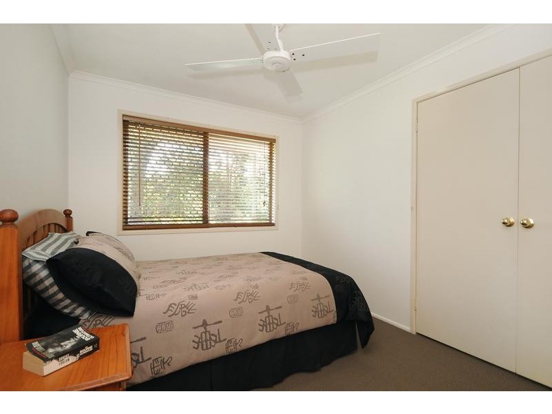 26 Amos Crescent, Mount Lofty QLD 4350