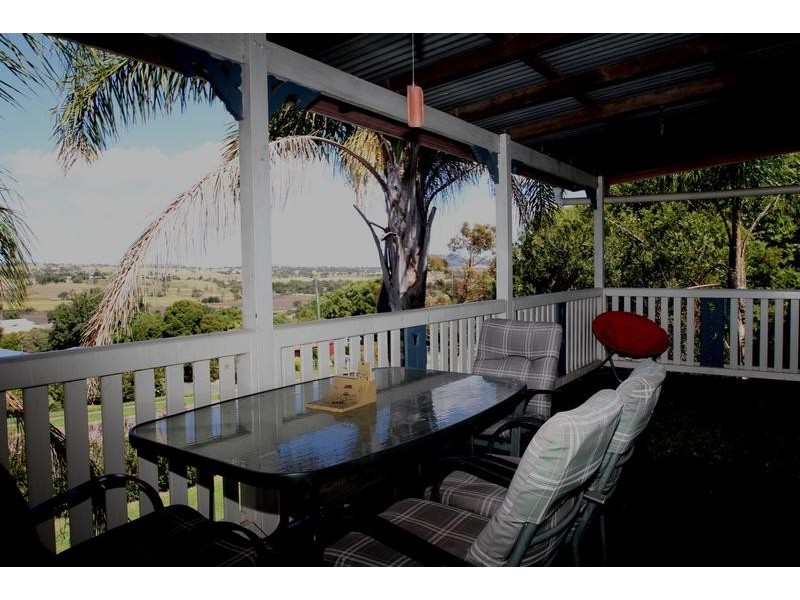 28 Treeline Drive, Gowrie Junction QLD 4352