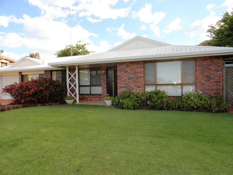 10 Gascony Street, Harristown QLD 4350