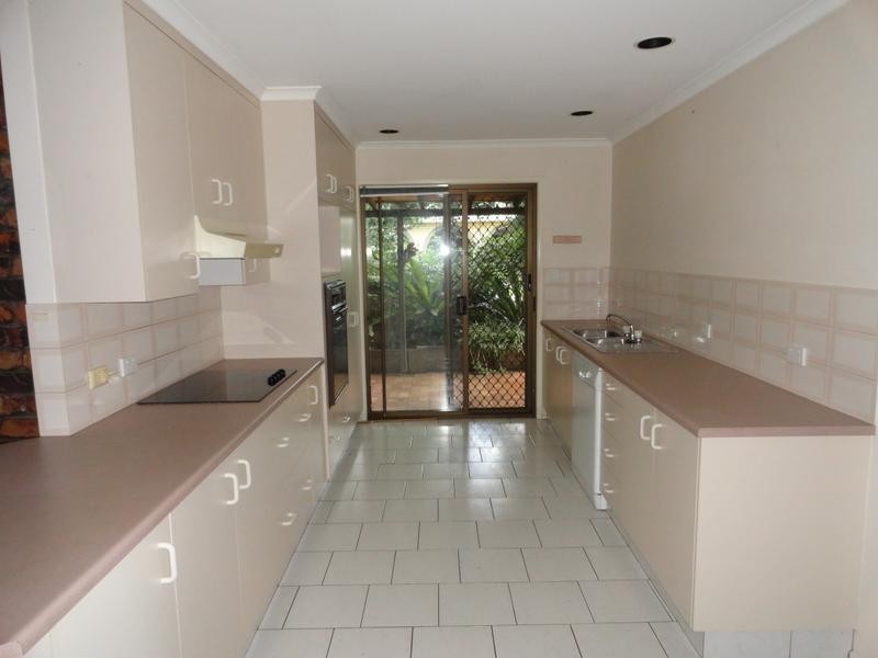 10 Gascony Street, Harristown QLD 4350
