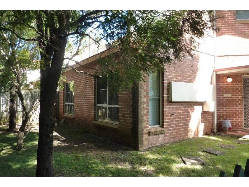 1/150 Russell Street, Newtown QLD 4350