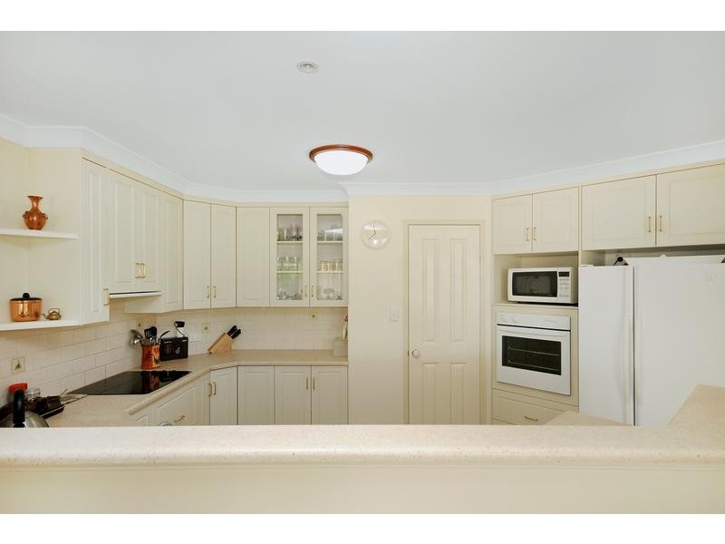 16 Buckle Court, Middle Ridge QLD 4350