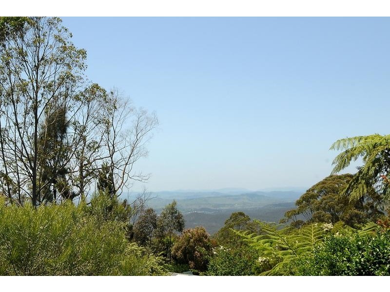 16 Skyline Drive, Blue Mountain Heights QLD 4350