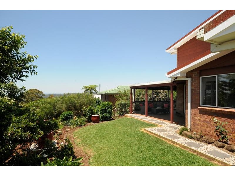 16 Skyline Drive, Blue Mountain Heights QLD 4350