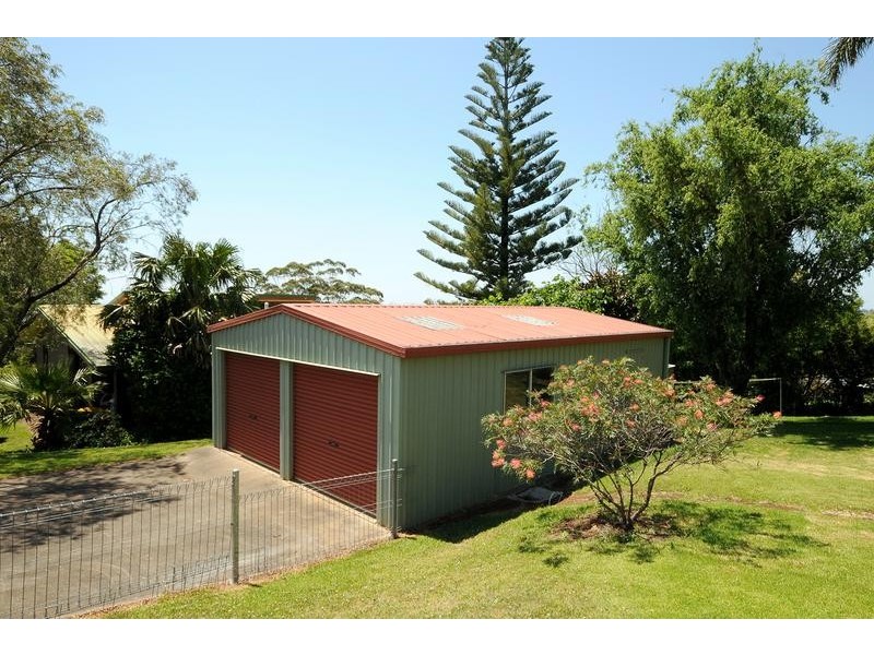 16 Skyline Drive, Blue Mountain Heights QLD 4350