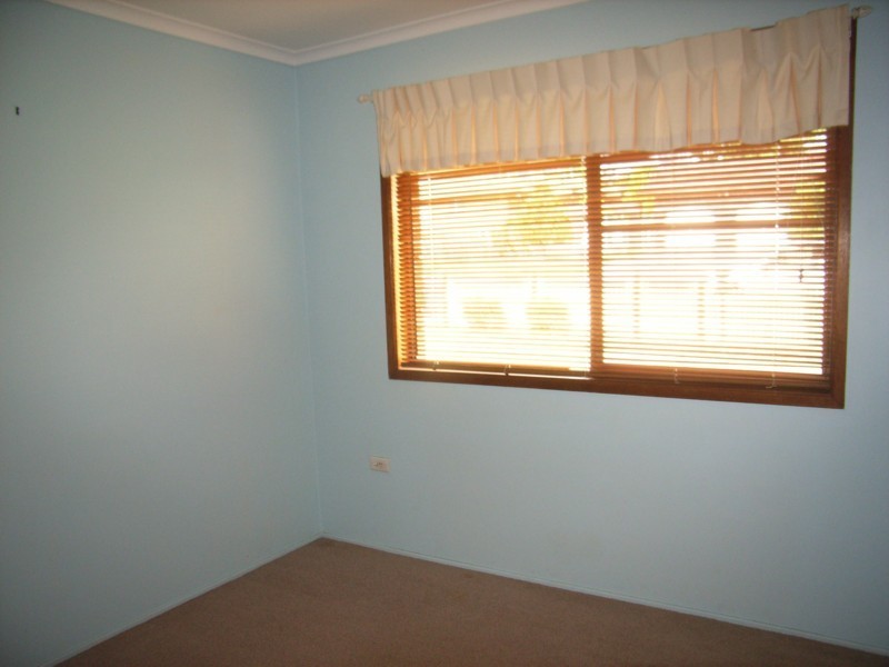 9 Gunn Street, Kearneys Spring QLD 4350