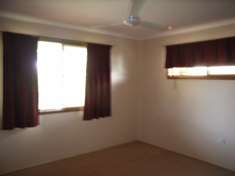 9 Gunn Street, Kearneys Spring QLD 4350
