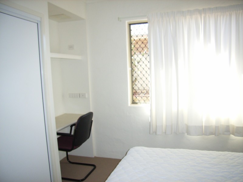 11/9 Uniplaza Court, Kearneys Spring QLD 4350