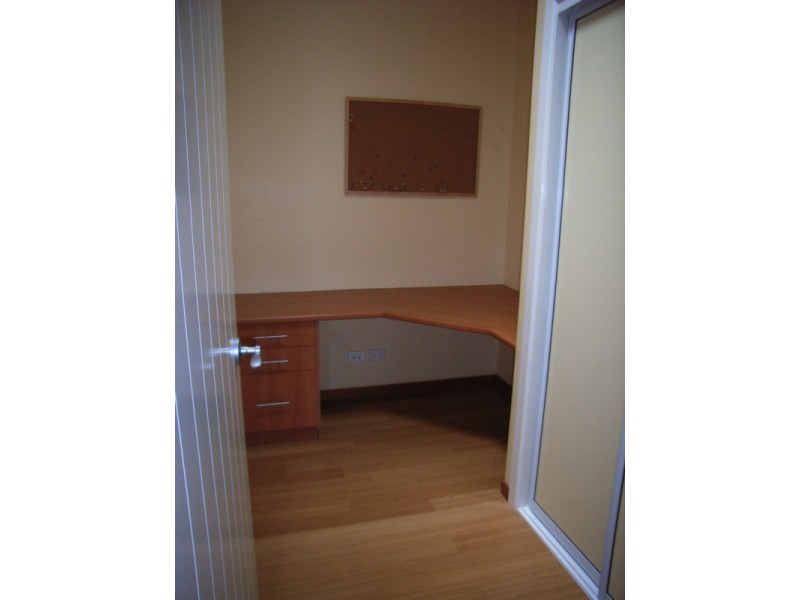 26 Hilltop Crescent, Blue Mountain Heights QLD 4350