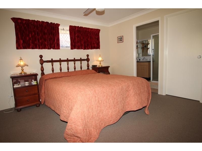 86B Hogg Street, Rockville QLD 4350