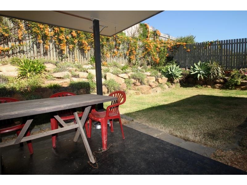 86B Hogg Street, Rockville QLD 4350