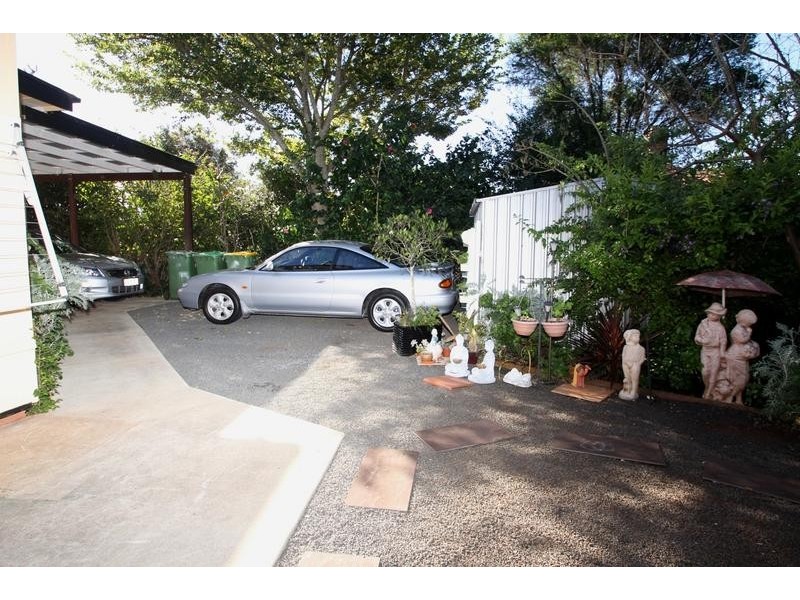 70 Drayton Road, Harristown QLD 4350