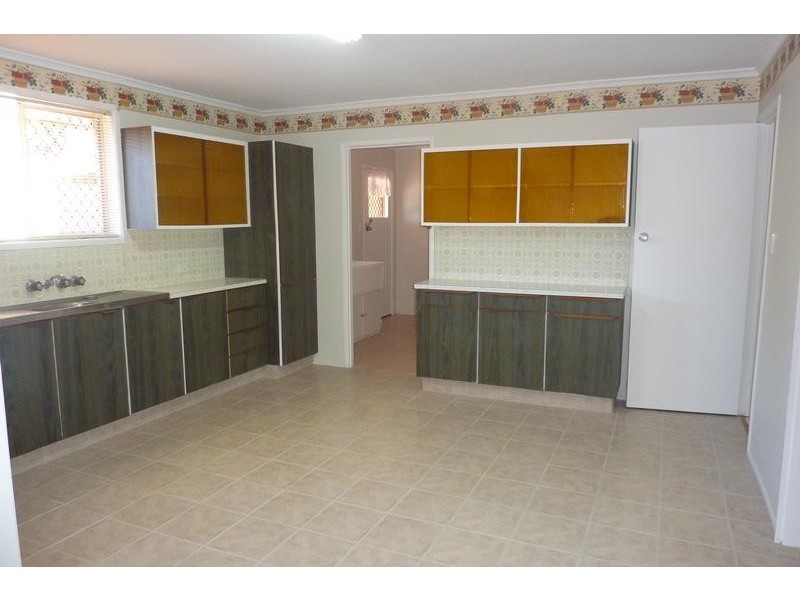 18 Kenilworth Street, North Toowoomba QLD 4350
