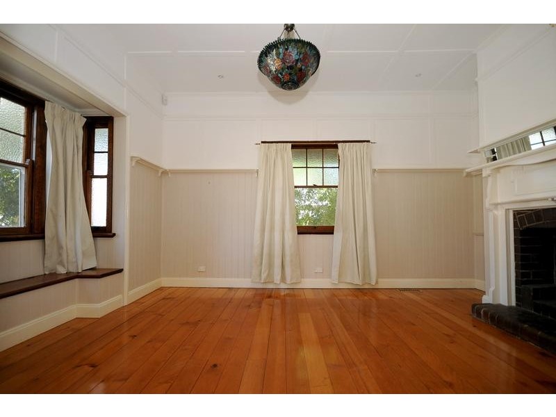 1 Alice Street, East Toowoomba QLD 4350