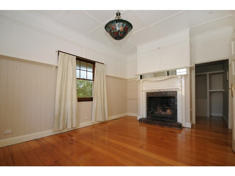 1 Alice Street, East Toowoomba QLD 4350