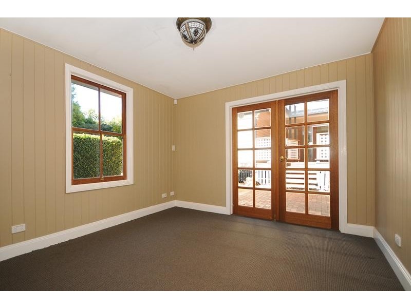 1 Alice Street, East Toowoomba QLD 4350