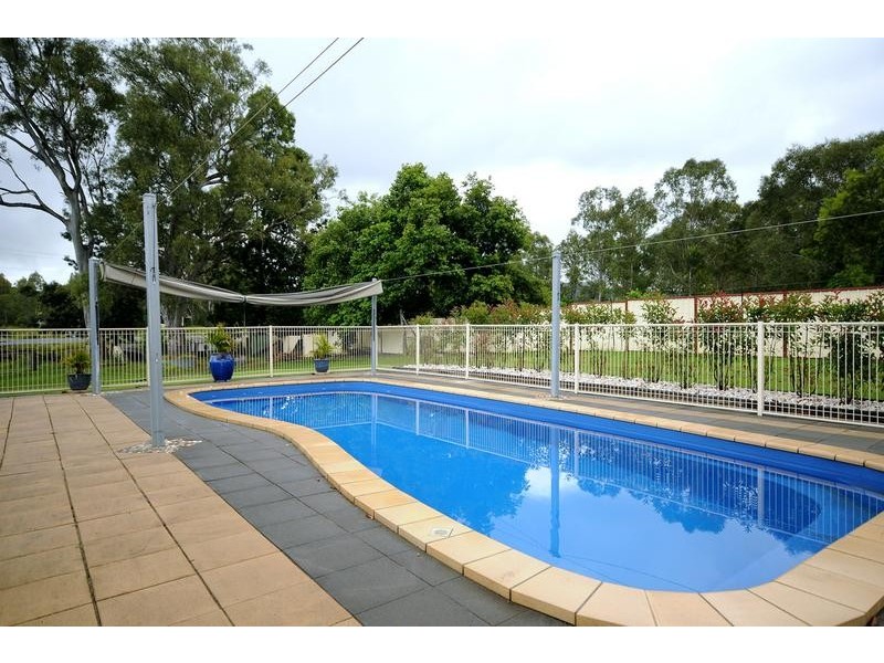 3 Bradton Court, Withcott QLD 4352