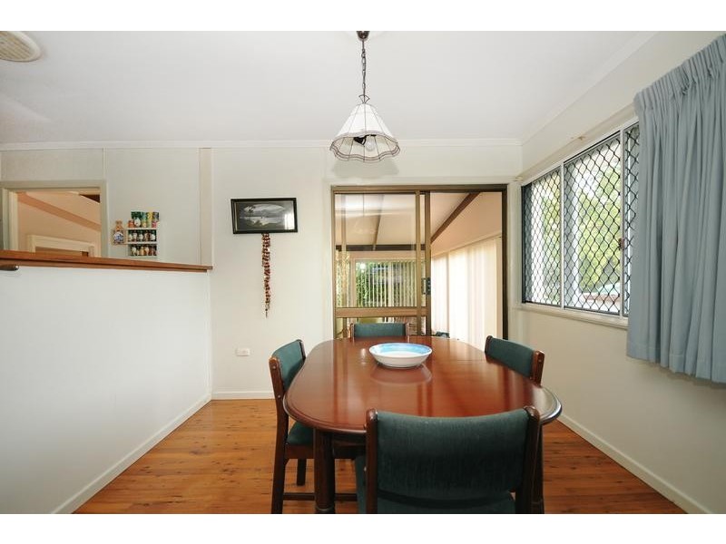 5 McNamara Street, Centenary Heights QLD 4350