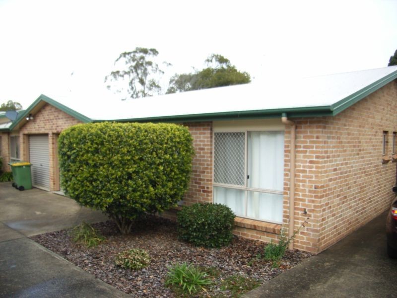 1/2 Burns Street, Toowoomba QLD 4350