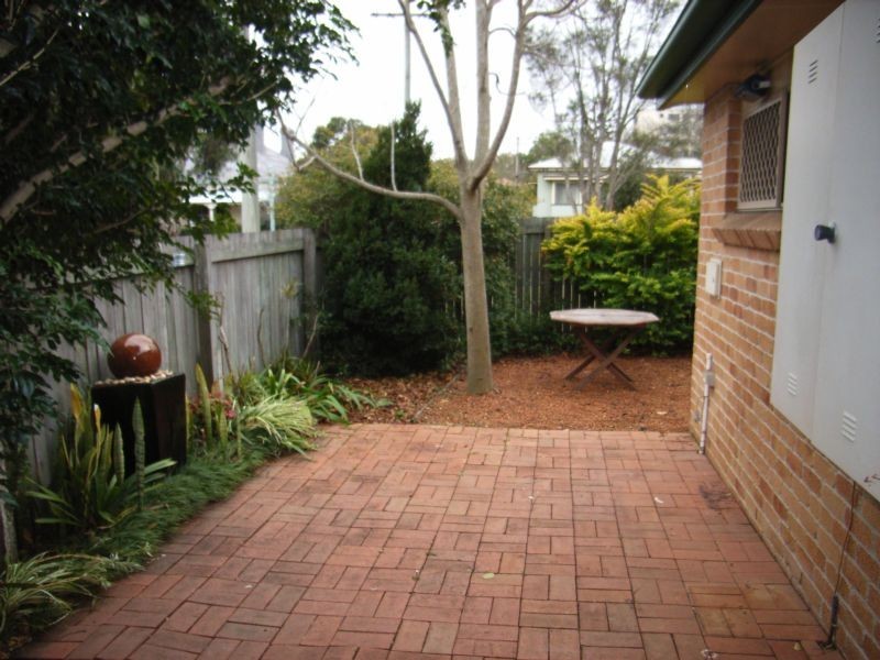 1/2 Burns Street, Toowoomba QLD 4350