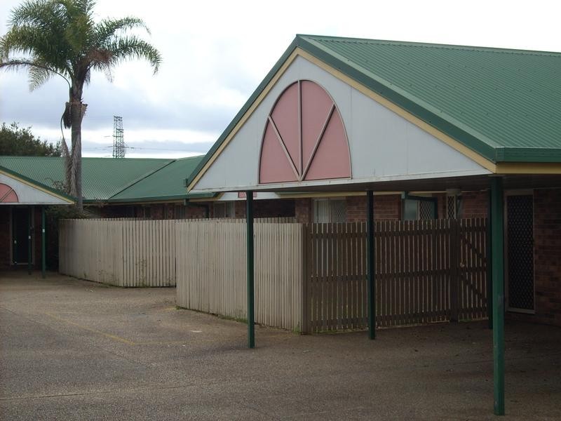 2/5 Horrocks Crescent, Kearneys Spring QLD 4350