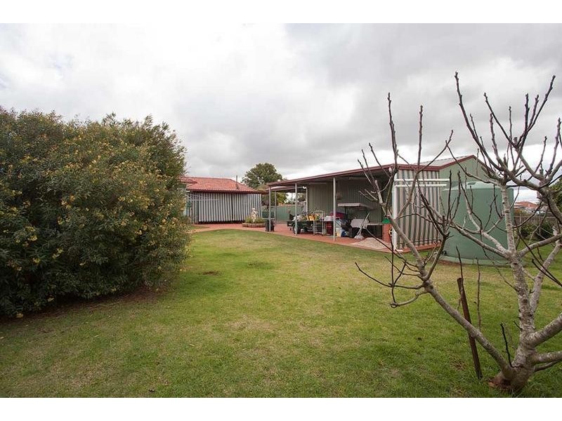 42 Cay Street, Newtown QLD 4350