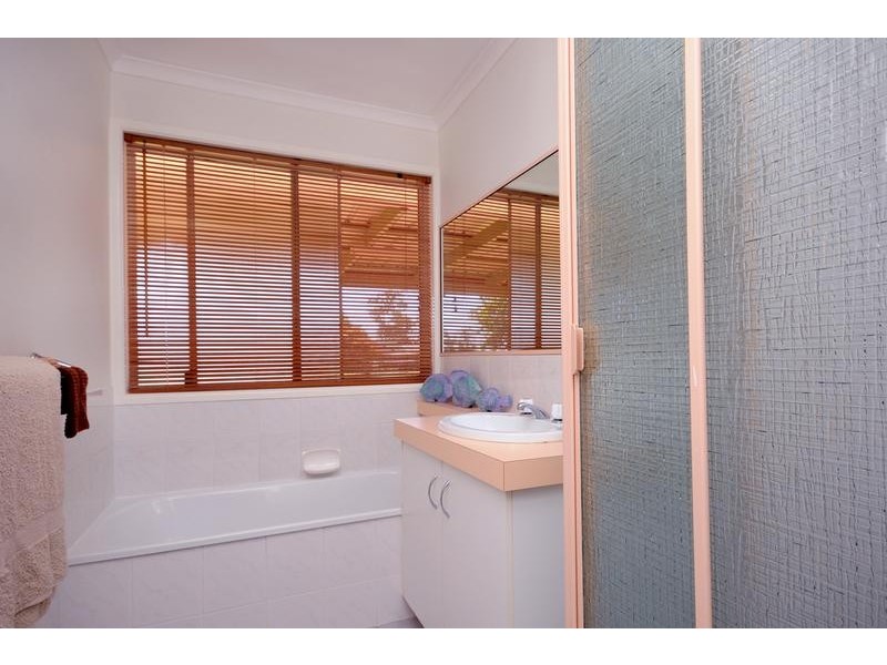 3 Kikuyu Court, Meringandan West QLD 4352