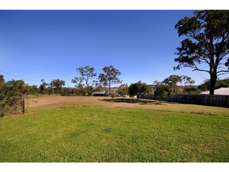 3 Kikuyu Court, Meringandan West QLD 4352