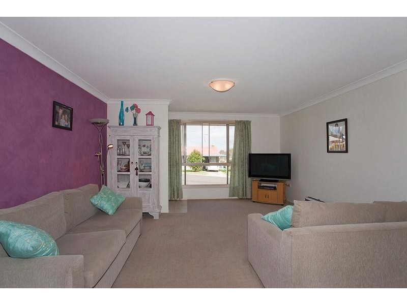 9 Bhutan Court, Newtown QLD 4350