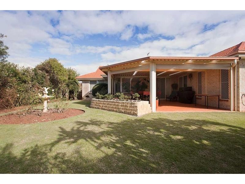 123 Spring Street, Middle Ridge QLD 4350