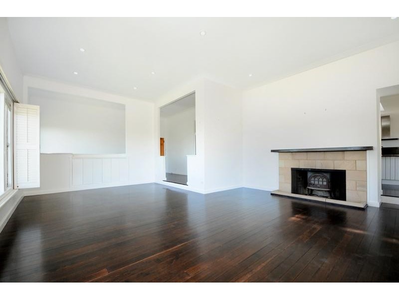 1 James Street, East Toowoomba QLD 4350