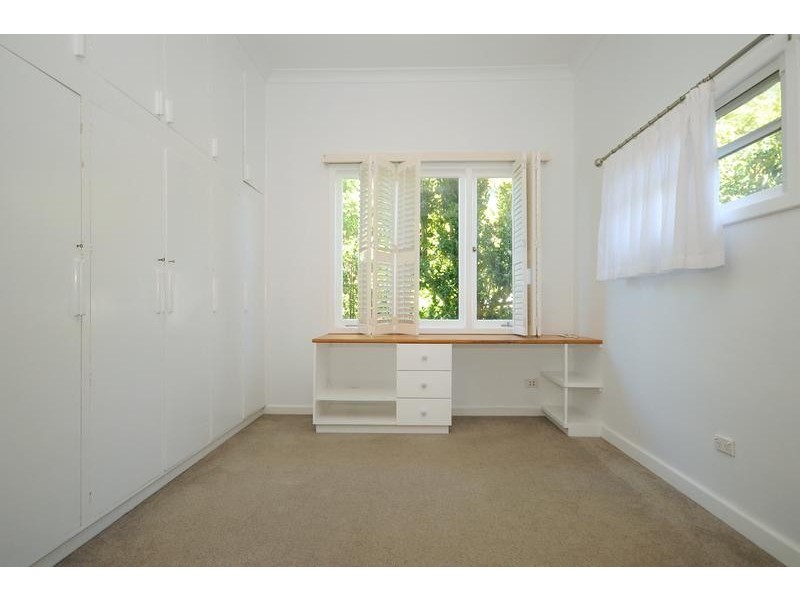 1 James Street, East Toowoomba QLD 4350