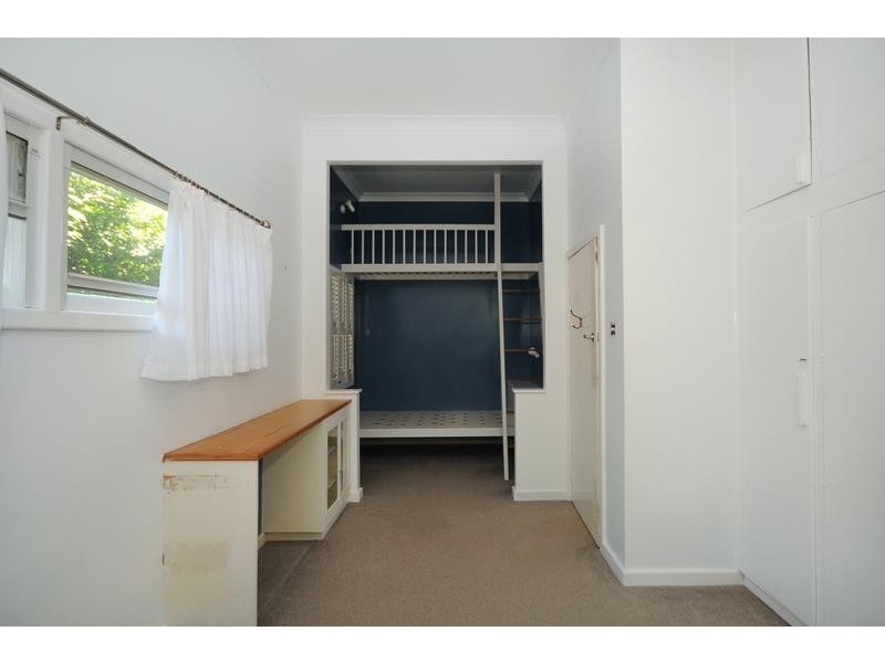 1 James Street, East Toowoomba QLD 4350