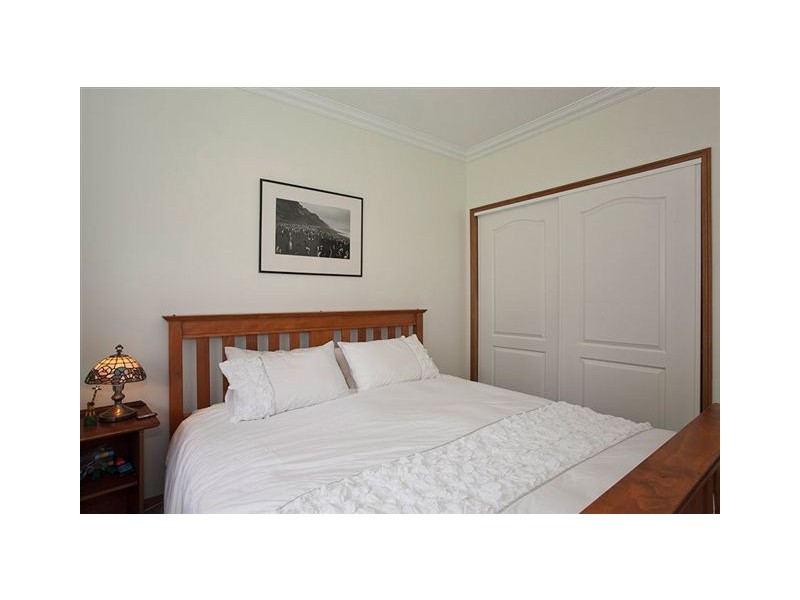 1 Keira Court, Blue Mountain Heights QLD 4350