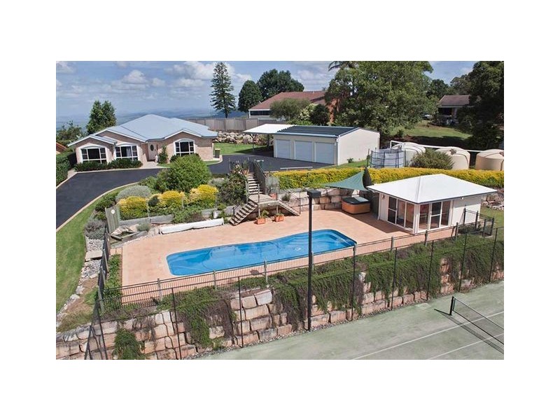 1 Keira Court, Blue Mountain Heights QLD 4350