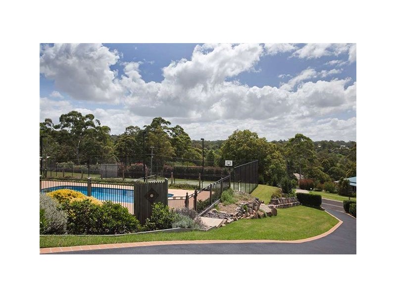 1 Keira Court, Blue Mountain Heights QLD 4350