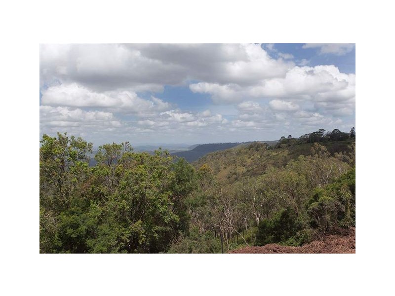 1 Keira Court, Blue Mountain Heights QLD 4350