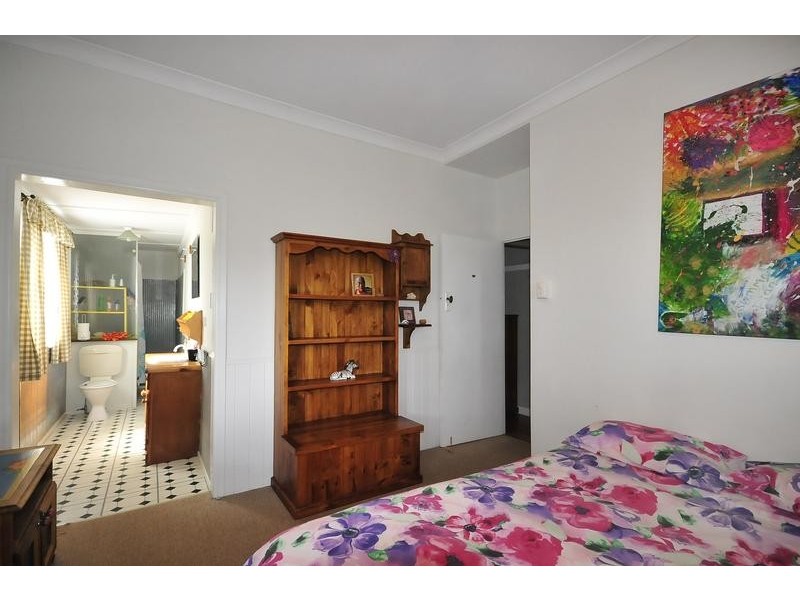 30 Butt Street, Harristown QLD 4350