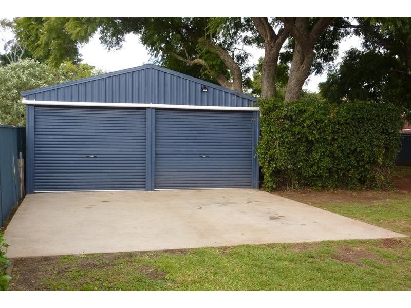 22 Clairmont Street, Newtown QLD 4350