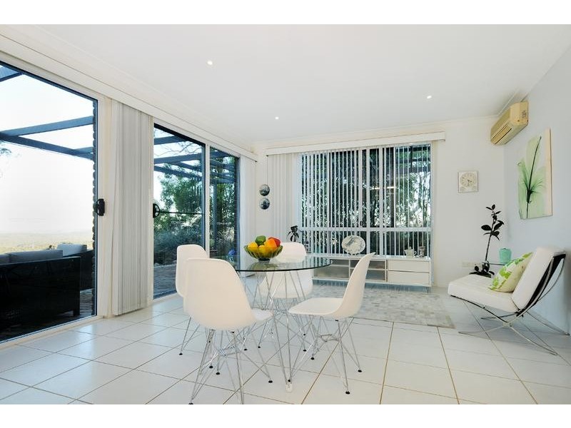 2b Burraway Court, Middle Ridge QLD 4350