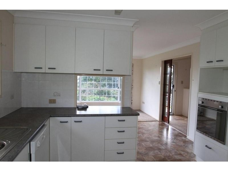 5 Skyline Drive, Blue Mountain Heights QLD 4350