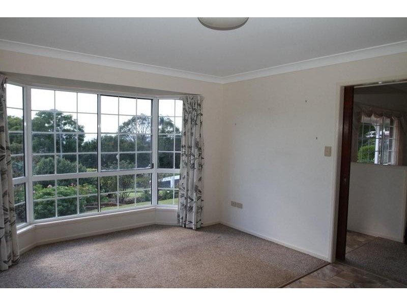 5 Skyline Drive, Blue Mountain Heights QLD 4350