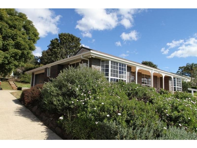 5 Skyline Drive, Blue Mountain Heights QLD 4350